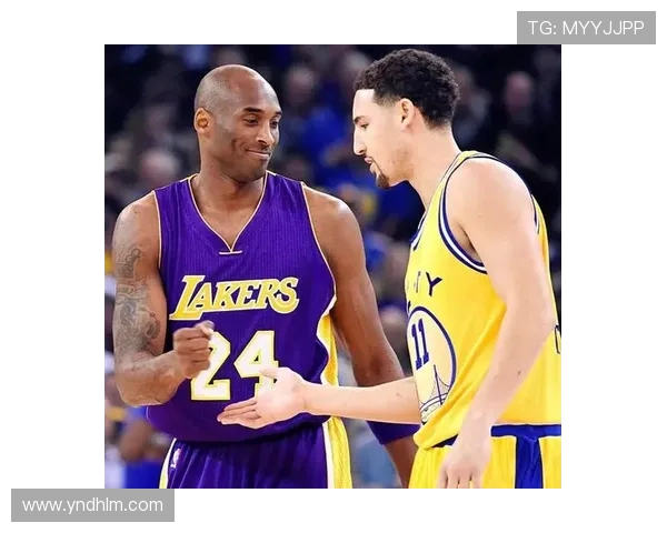 奥斯坦德与标准烈日的激烈对决展现足球魅力与团队精神的巅峰对抗